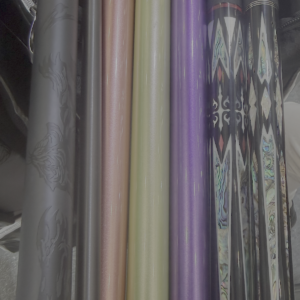 Carbonoid carbon fiber cue shaft with low deflection technology and professional taper for billiards.